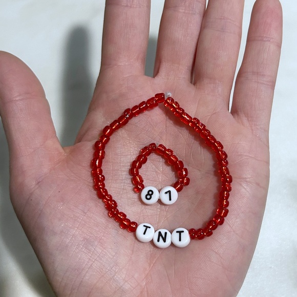 87 TNT Taylor Swift Friendship Bracelet Ring Travis Kelce Kansas City Chiefs NFL - Picture 3 of 3